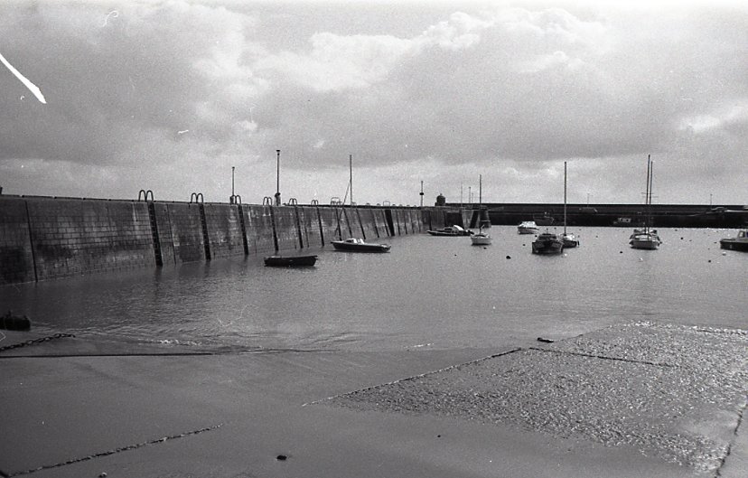 E0023131_img205.jpg   /guest/guest/Images/Saundersfoot/E0023131_img205.jpg