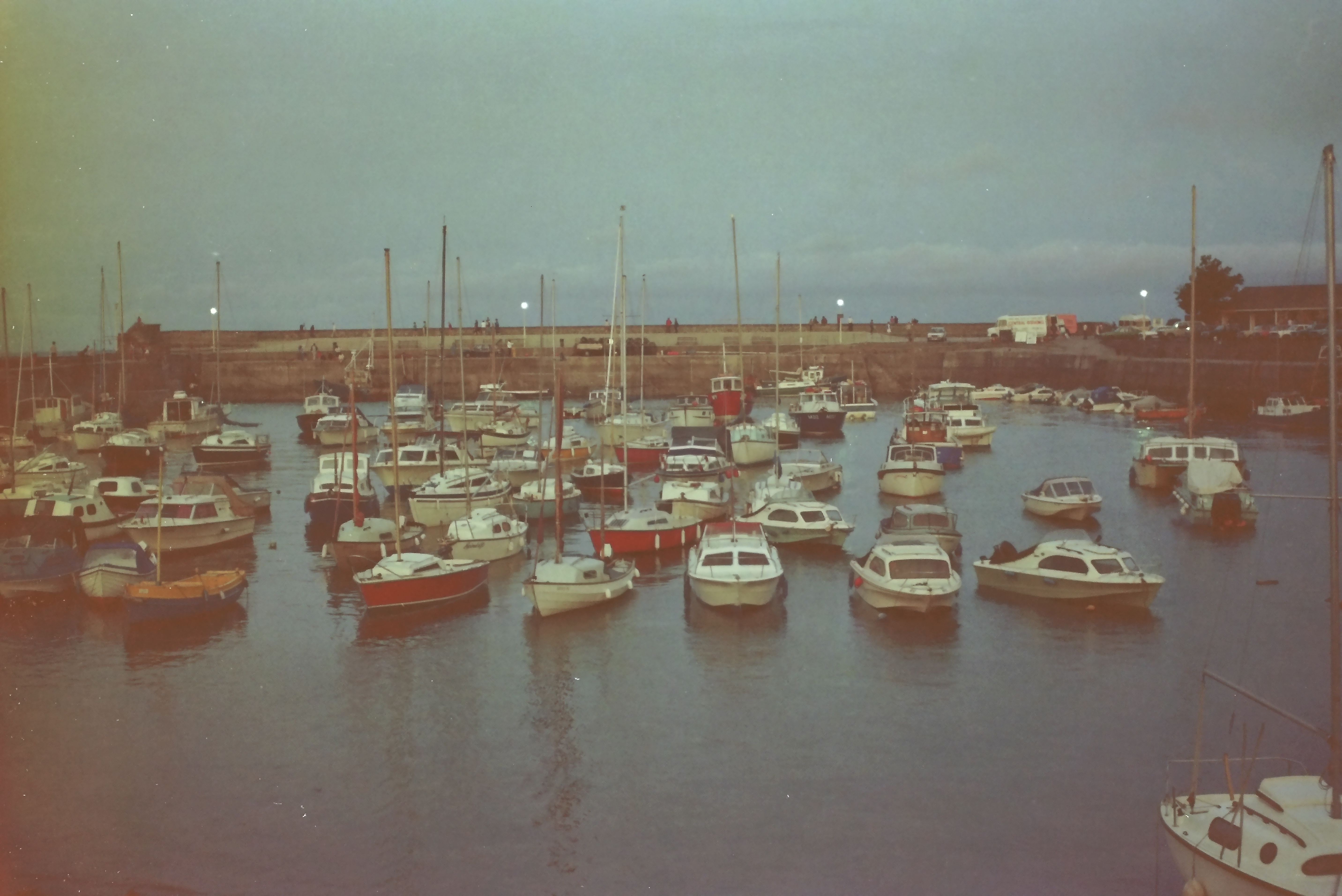 E0029811_IMAG0997.JPG   /guest/guest/Images/Saundersfoot/E0029811_IMAG0997.JPG